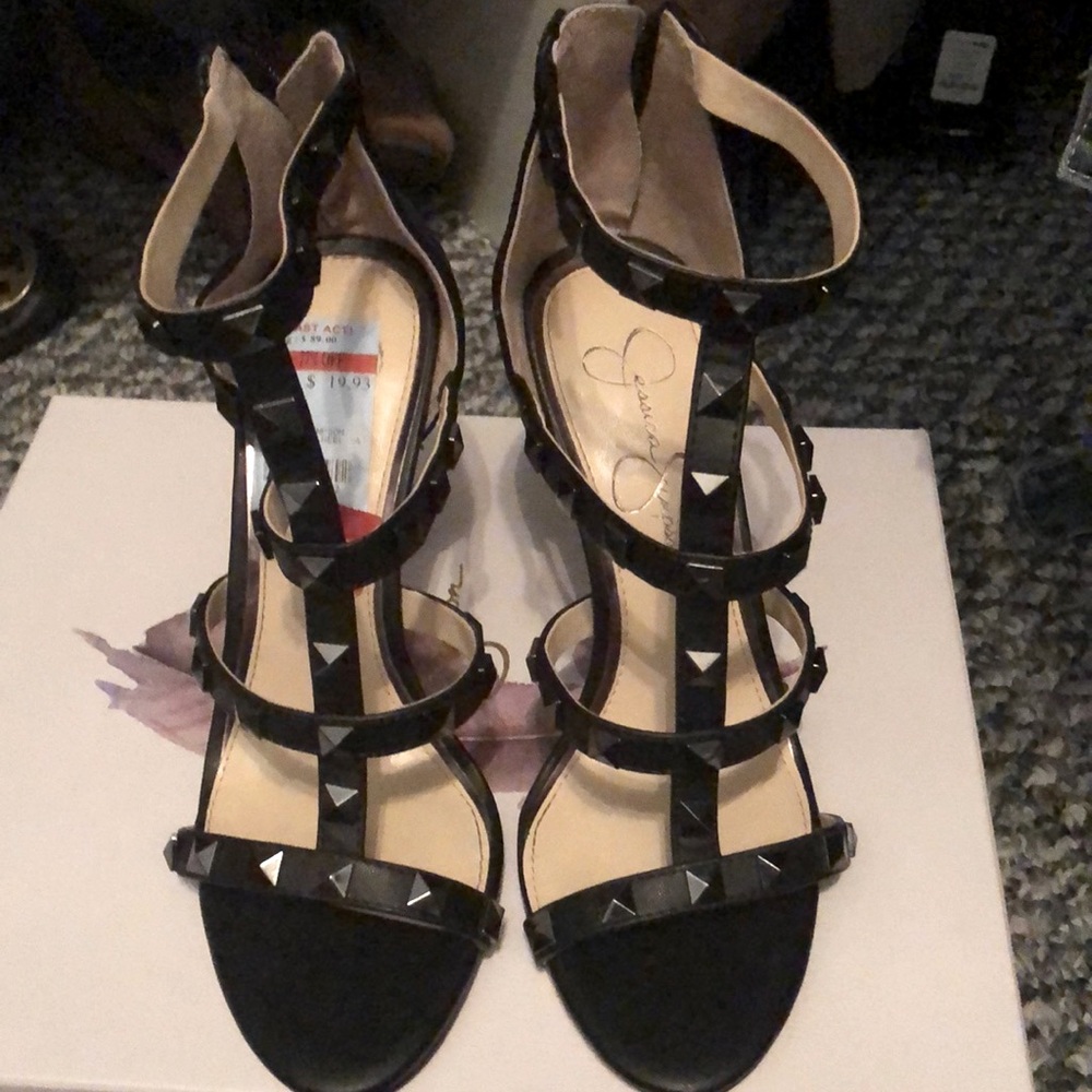 Black Studded Pump